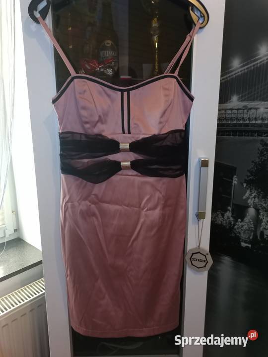 Różowa sukienka z koronką Wyprzedaż Letnia Długość Mini Ozorków sprzedam