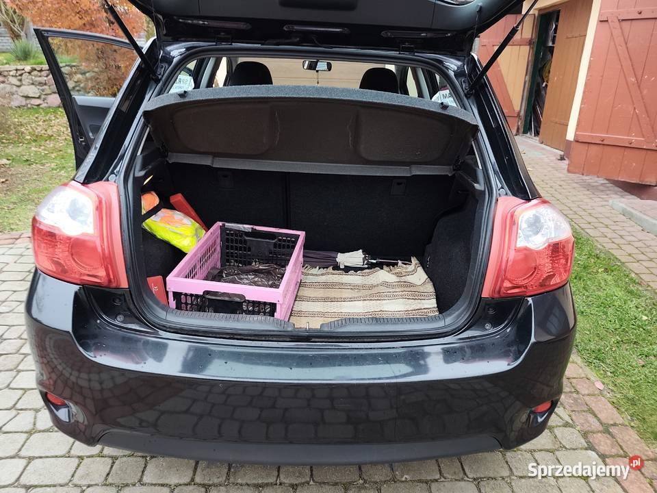 Toyota Auris 1368cm3