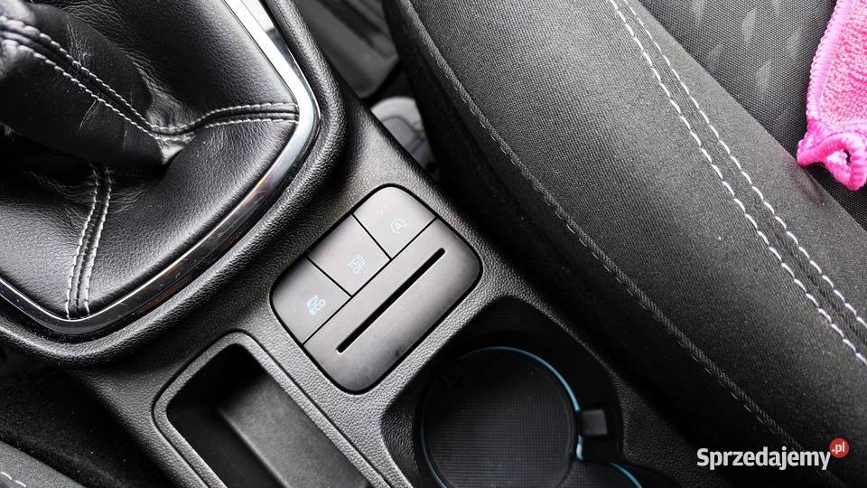 Ford Fiesta Mk8 10 BO subwoofer Grzana Szyba Łomianki