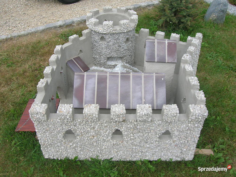 Zamek Dekoracyjny Świerczyniec sprzedam