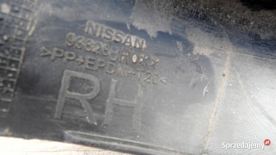 NISSAN QASHQAI I J10 09r listwa błotnika prawy osobowe
