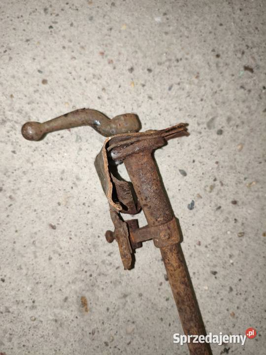 Dźwignia do otwierania pokrywy z koszem M72 M61 wielkopolskie Leszno