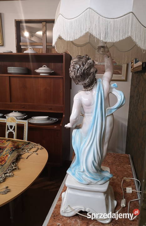 Porcelanowa wielka lampa figuralna