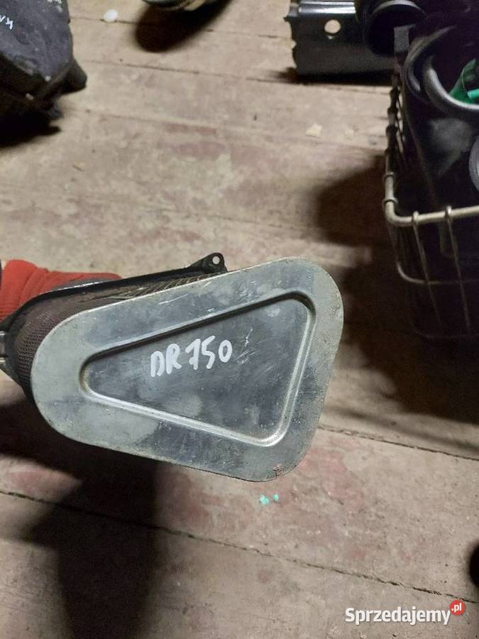 Suzuki DR 800 DR 750 filtr powietrza króciec Jelenia Góra
