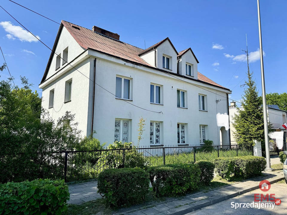 Sprzedam lokal 500m2 Kuźnica