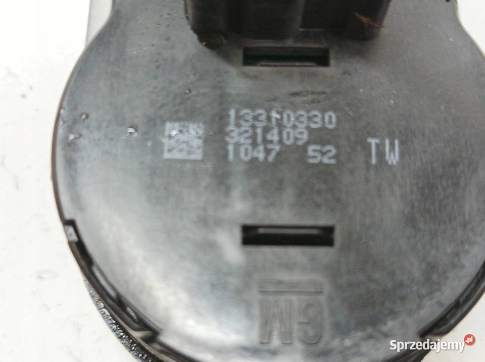 PRZEŁĄCZNIK ŚWIATEŁ 13310330 Opel Corsa IV świętokrzyskie
