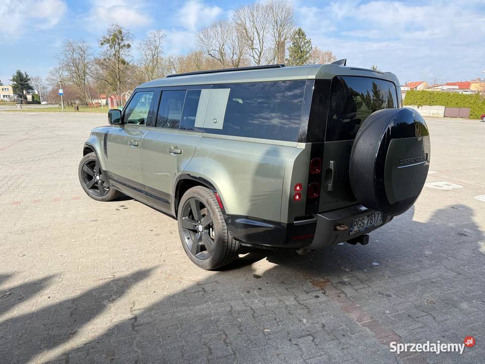 Land Rover Defender 7 osobowy mild hybrid Rok produkcji 2023 Borek Wielkopolski