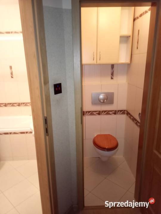 Umeblowane przestronne 3 pokoje 726 m Bełchatów oddzielna kuchnia łódzkie