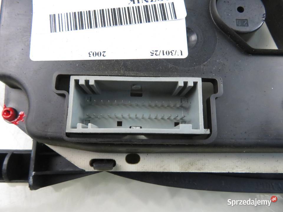 LICZNIK OPEL VIVARO A X83 19 DI P8200279068 sprzedam