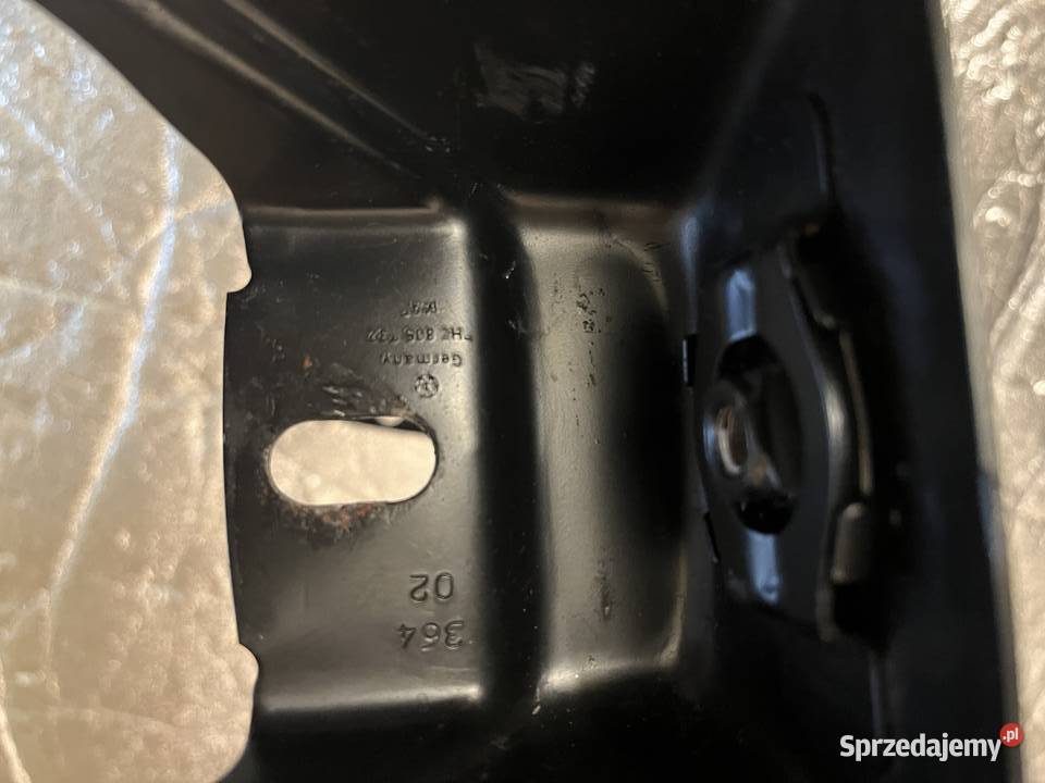Uchwyty mocujące pas przedni góra dół VW T5 19 Nowy Sącz sprzedam