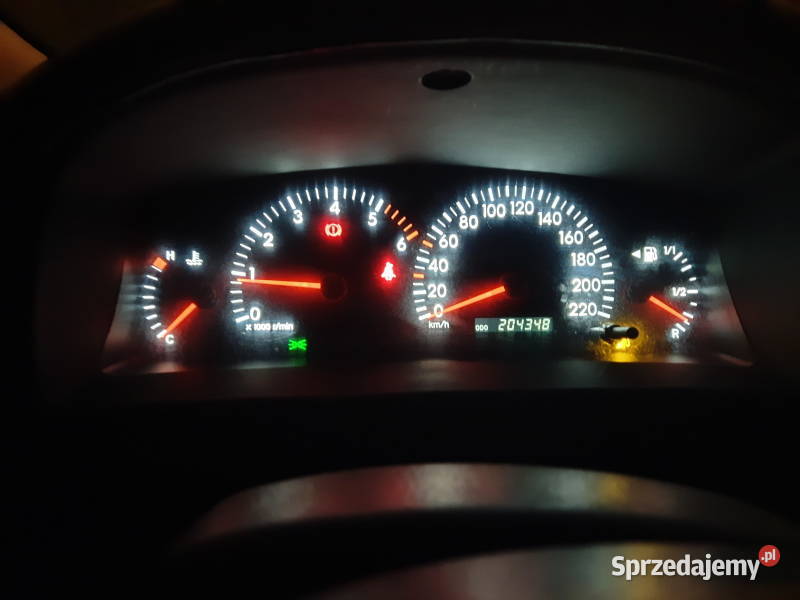 Toyota Corolla 14 D4D 90 salon przebieg 204000 kurtyny powietrzne sprzedam