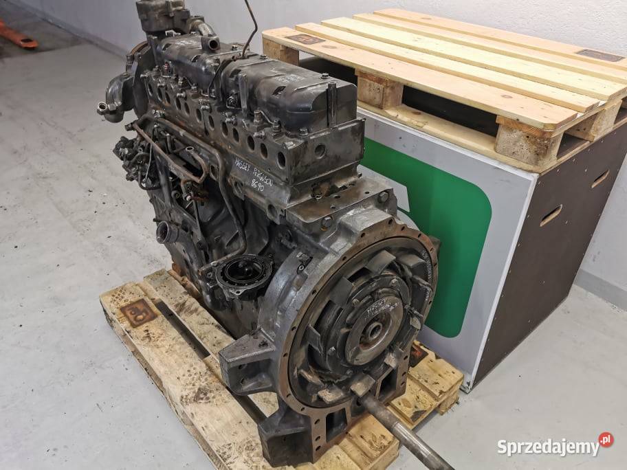 Głowica silnika Massey Ferguson 8670 Agco Power wielkopolskie Wilkowo