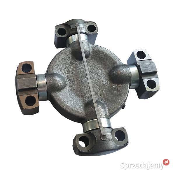 84355370 CNH Krzyżak wału napędowego sprzedam