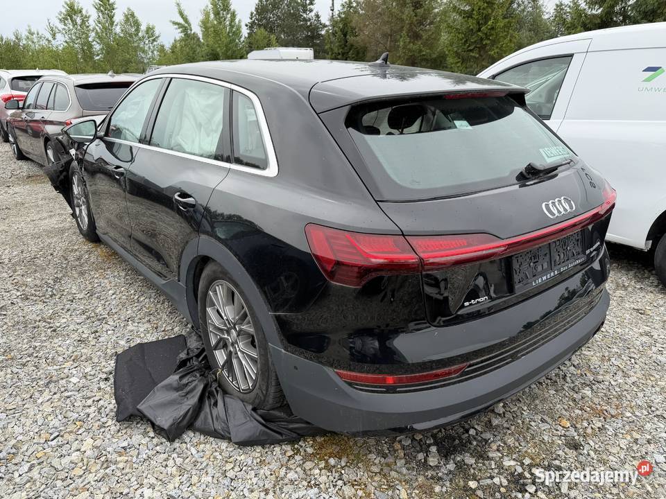 Audi etron 55 Quattro S Line 20 2021r Uszkodzony