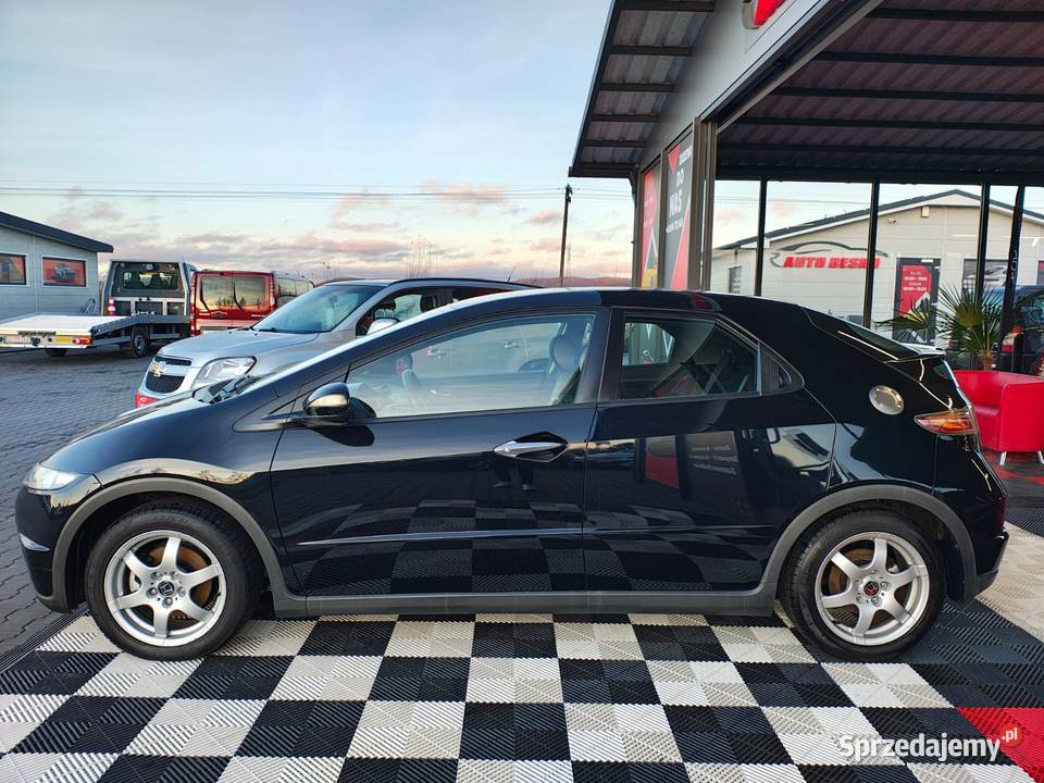 Honda Civic 2008r 14Benzyna Zadbana