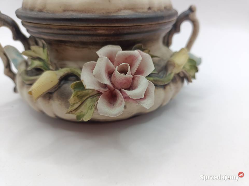 Porcelana włoska cukiernica ręcznie nakładane Porcelana i szkło lubelskie Zamość