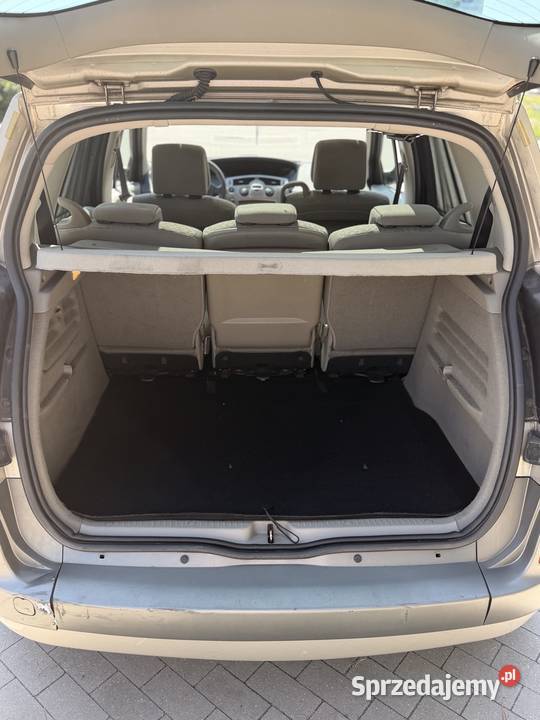 Renault Megane Scenic niski przebieg benzyna 1598cm3 Warszawa