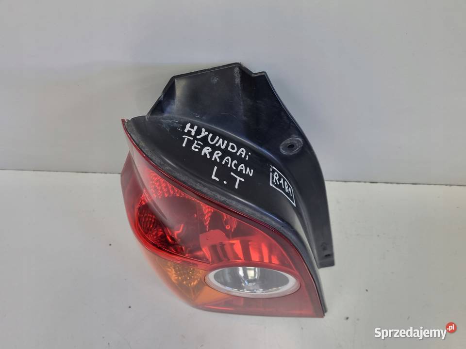 Hyundai Terracan I 0104r TYLNA LAMPA LEWA lewy Rudka sprzedam