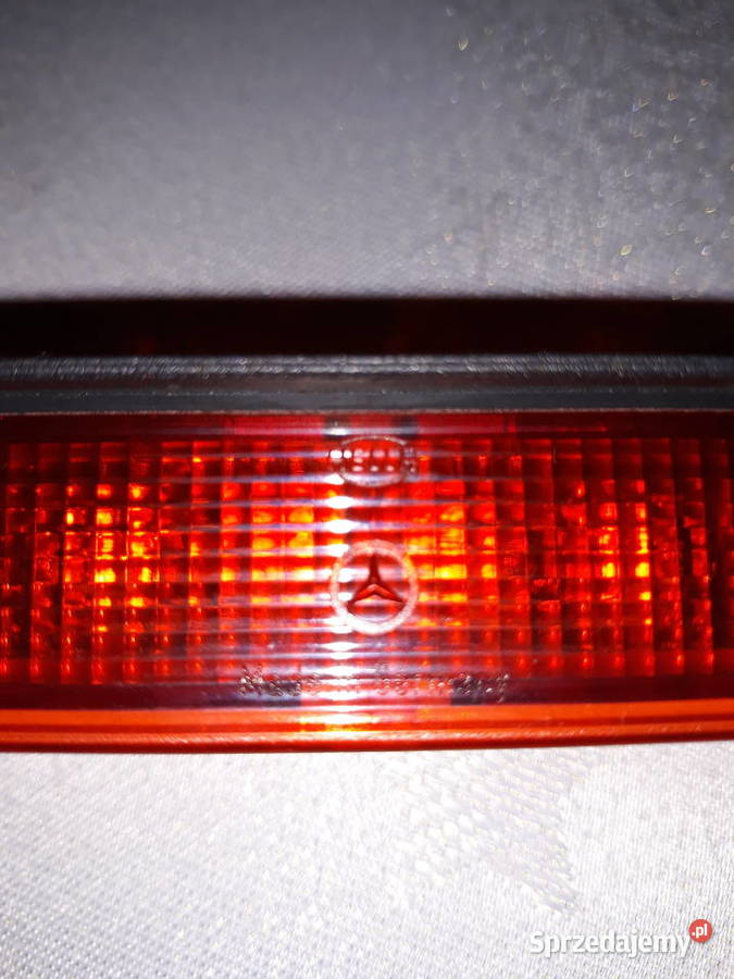 Światło STOP trzecie Mercedes 2088200256