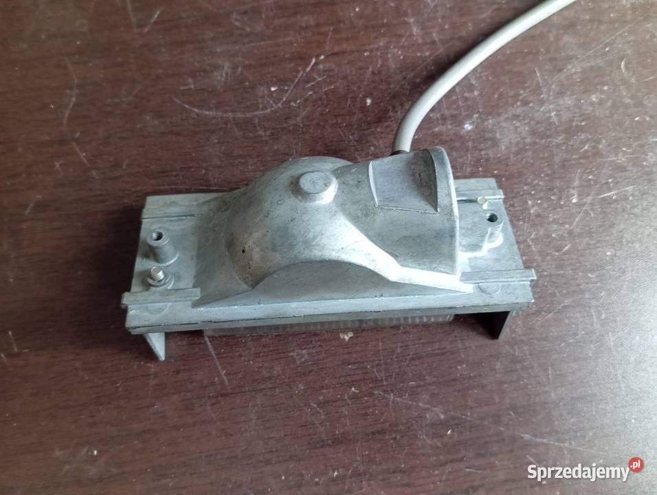 FORD CAPRI LAMPKA OŚWIETLENIA REJESTRACJI Lampki tablicy rejestracyjnej Wrocław
