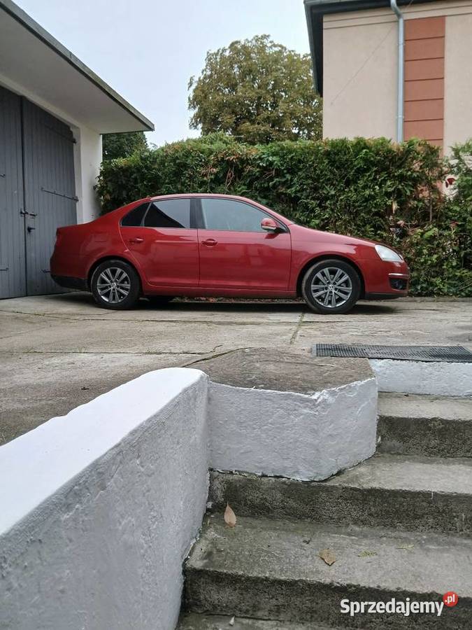 Sprzedam auto w pełni sprawne na bieżąco robione ABS Koszalin sprzedam