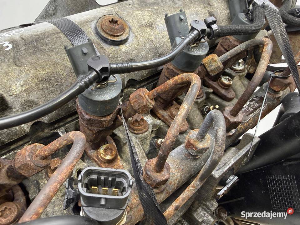 SILNIK F9Q760 Renault Trafic 19 DCI 101 pompa Chełm