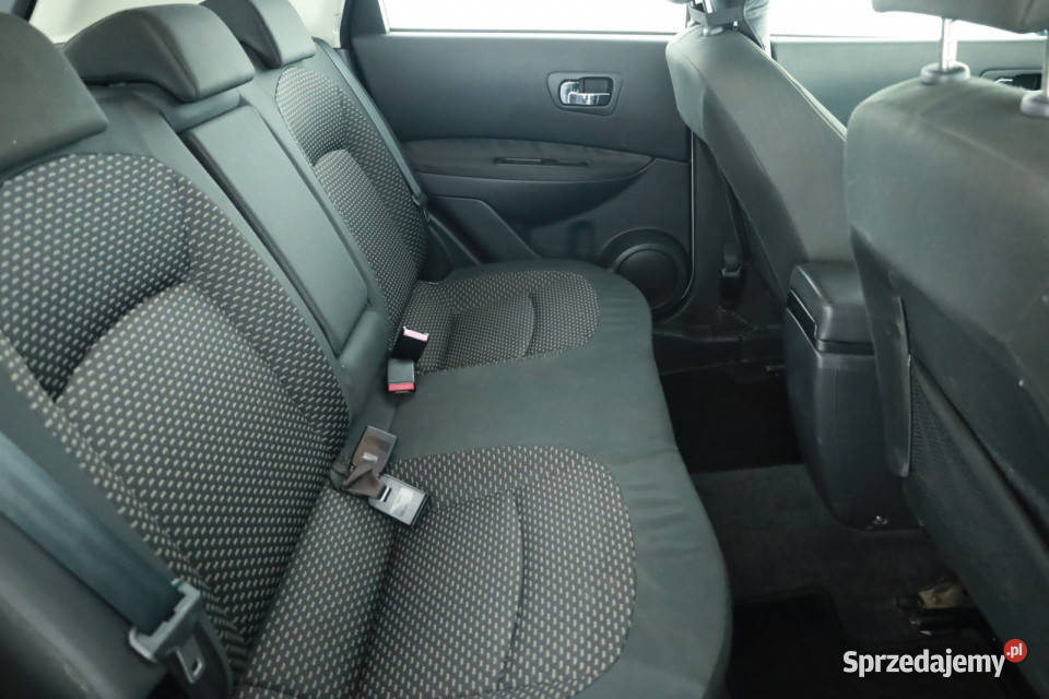 Nissan Qashqai 16 srebrny Piaseczno