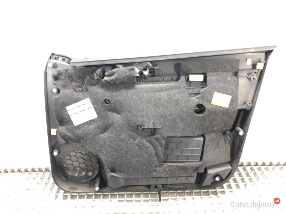 BOCZEK DRZWI LEWY PRZÓD SKODA RAPID Kombi