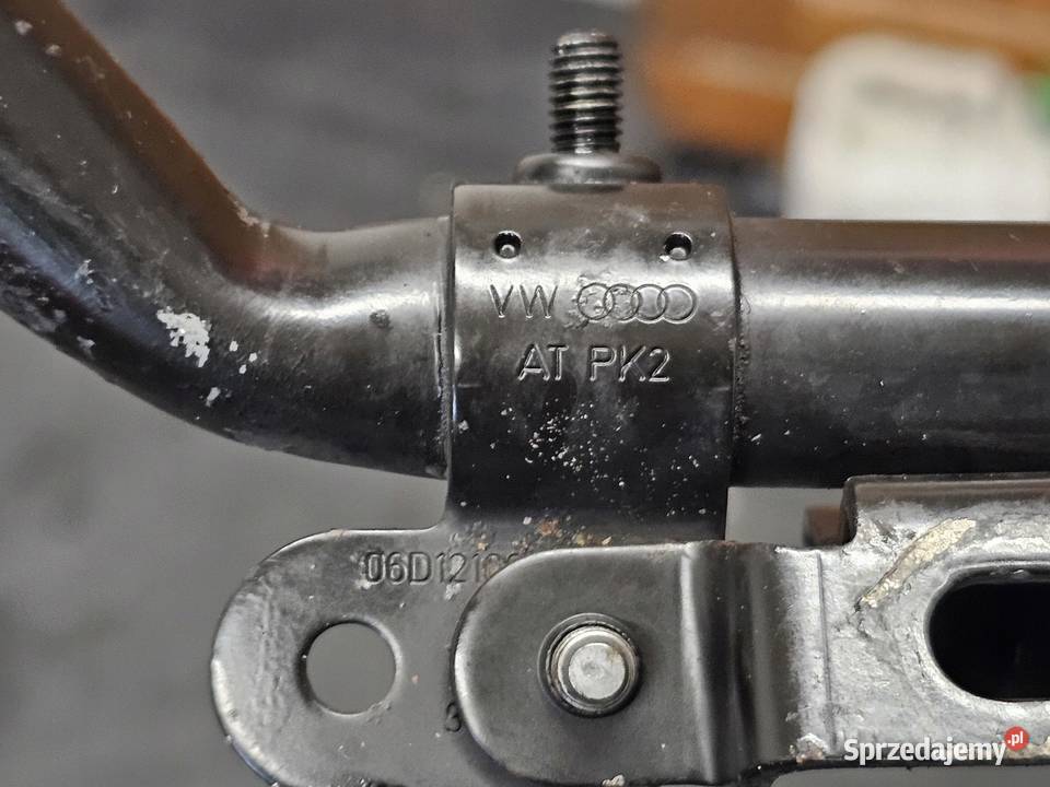 AUDI A4 B7 20 TFSI BWE 200 rurka wody 06D121521C