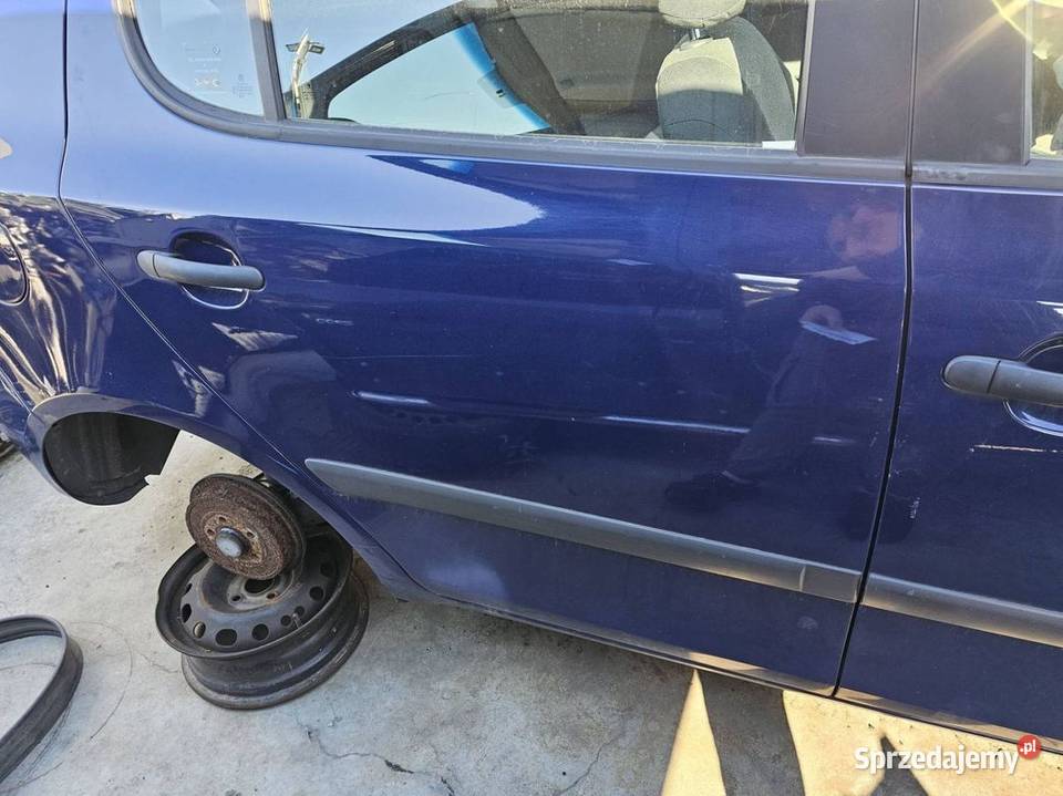 DRZWI PRAWE TYŁ SKODA FABIA II LF5A osobowe Pozostałe Lipno sprzedam