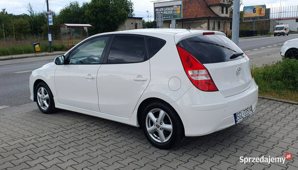 Hyundai i30 Doskonały stanKlimatyzacja Przyszowice sprzedam