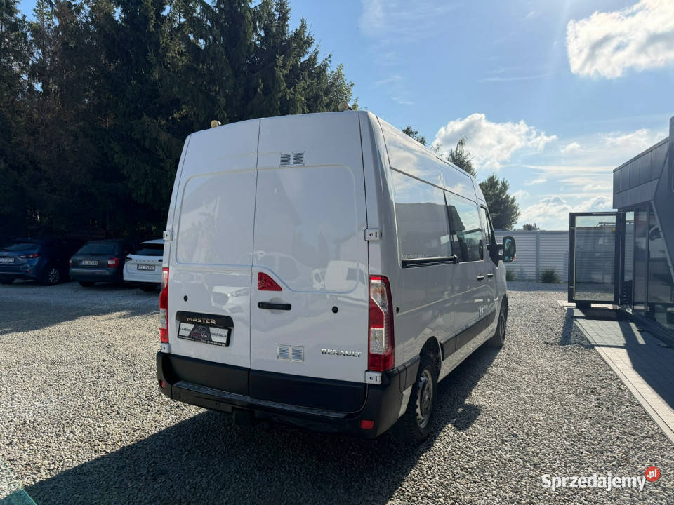 Renault Master L2H2 średniak 7osobowy lift elektryczne szyby Renault Warszawa