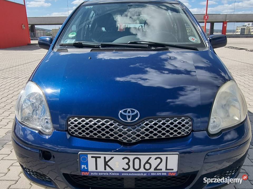 Sprzedam Toyotę Yaris 1gen w bogatej wersji Sol