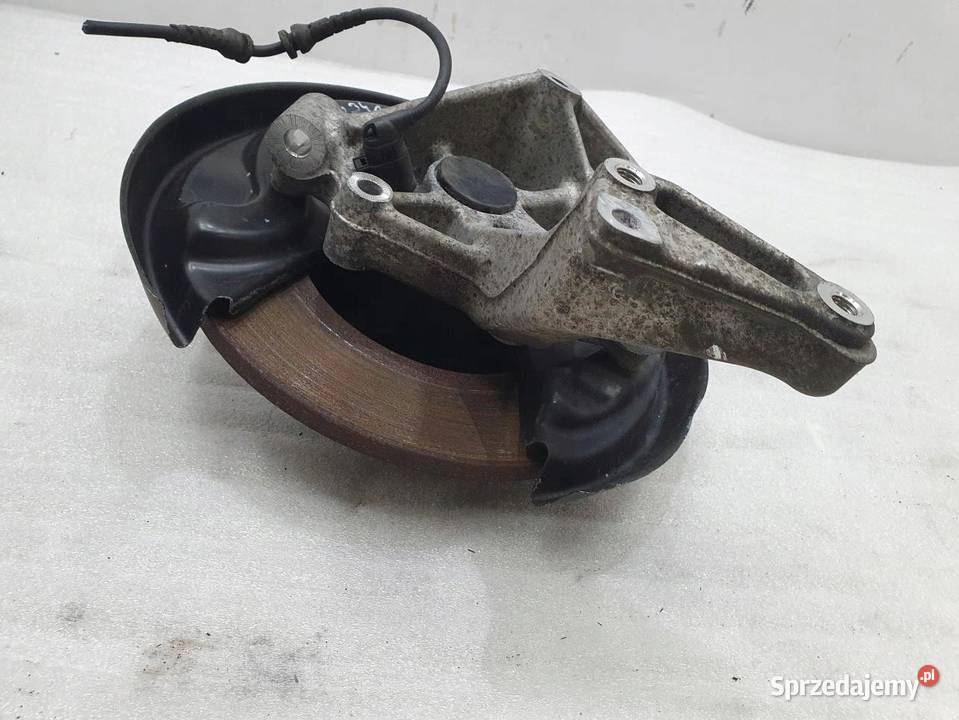 ZWROTNICA PIASTA PRAWY TYŁ AUDI TT 8J