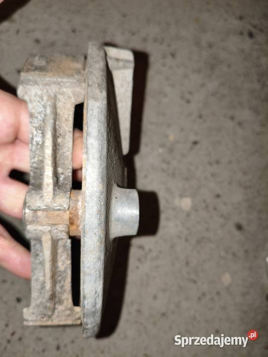 Tarcza kotwiczna koła bocznego wózka Ural M67 Tarcze hamulcowe