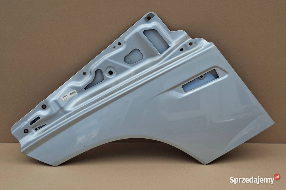 VOLVO FH4 PRZEDŁUŻENIE DRZWI PRAWYCH PRAWE Bieleń