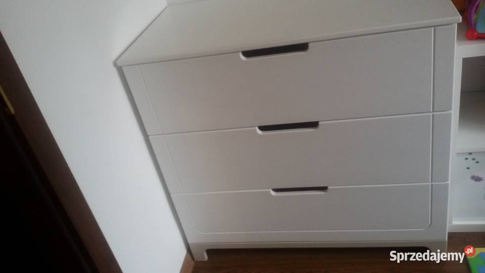 Pinio Mini komoda trzyszufladowa białoszara Złocieniec