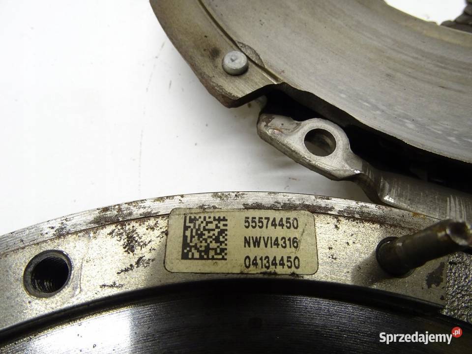SPRZĘGŁO DWUMAS DWUMASOWE 55574452 OPEL ASTRA IV