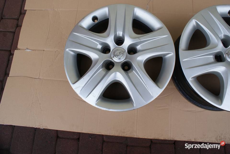 Strukturalne jNowe 7Jx17 5x115 ET44 OPEL stalowe Nozdrzec