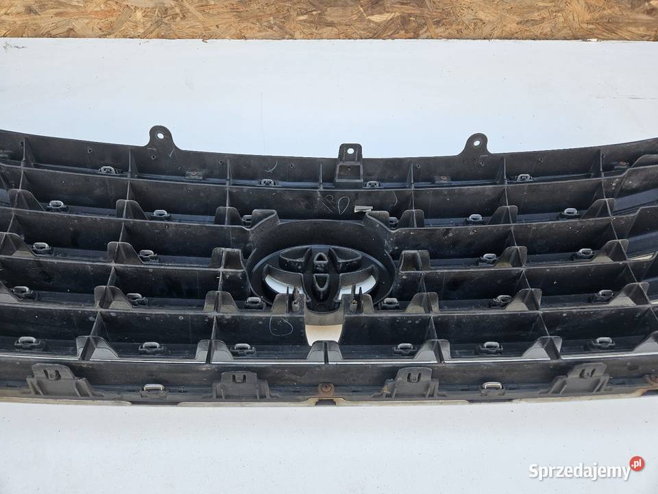 TOYOTA LAND CRUISER J200 GRILL ATRAPA ZDERZAKA Międzychód sprzedam