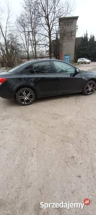 Sprzedam Chevroleta cruze 2 l diesel 2010 łódzkie Zduńska Wola