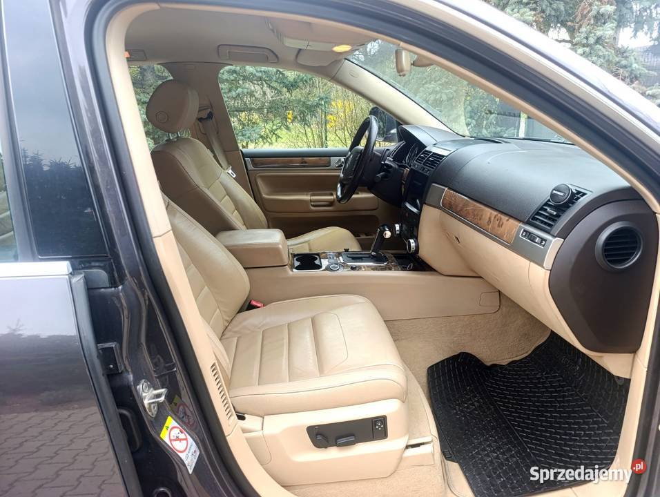 VW Touareg 2008liftSalon Polska skórzana tapicerka Touareg