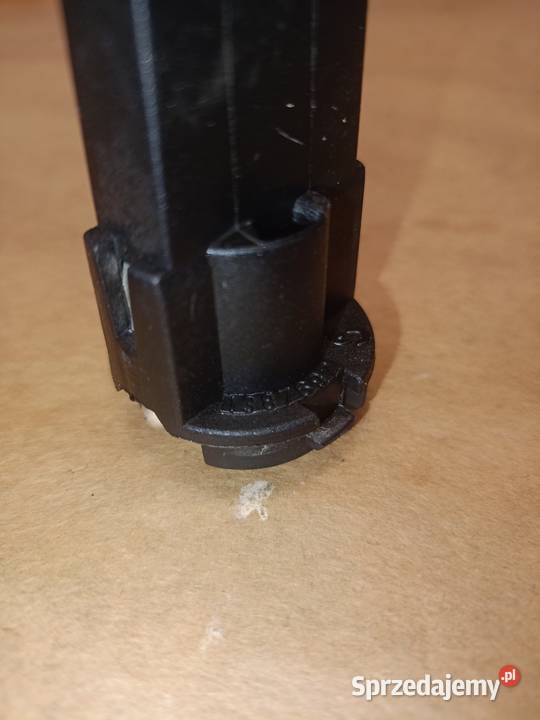 Oprawka żarówki BMW E 36 tył P21W opolskie Gorzów Śląski sprzedam