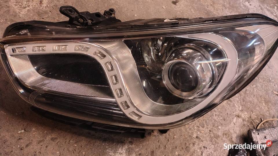 Lampa lewa Hyundai i40 H7 soczewka Rudzica