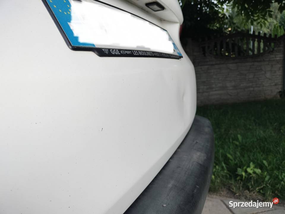 Peugeot 2008 klapa bagażnika Kobylnica