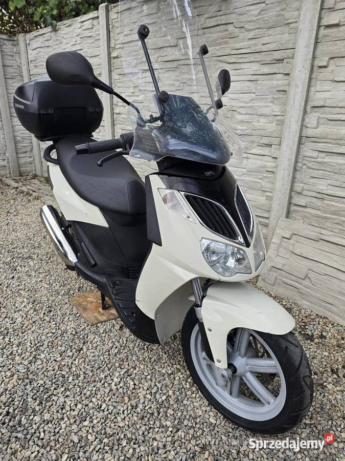 Aprilia sportcity 125 26000km Sobótka