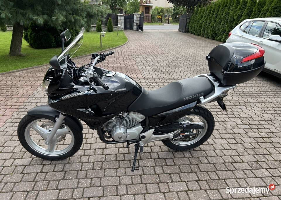 Honda Varadero 1253 przebieg 11 stan idealny Olkusz