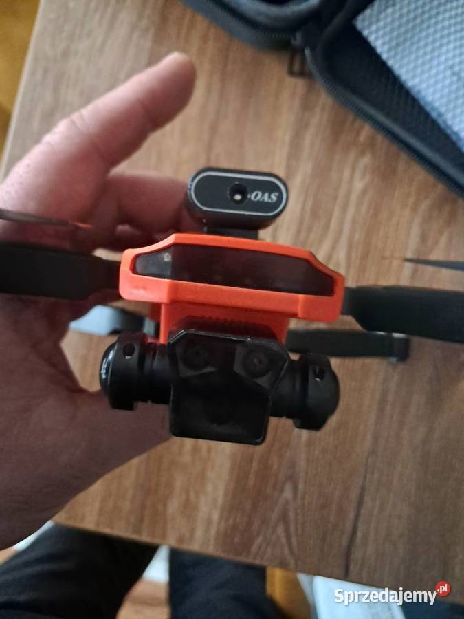 dron użyty raz i niestety śmigła się popsuły Sandomierz