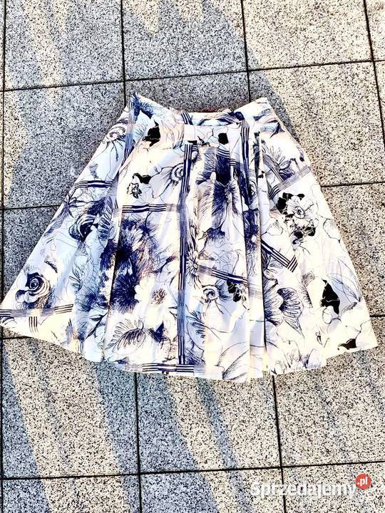 Spódnica MaxMara o wsrtości 900 rozmiar 38 Długość Midi małopolskie Kraków