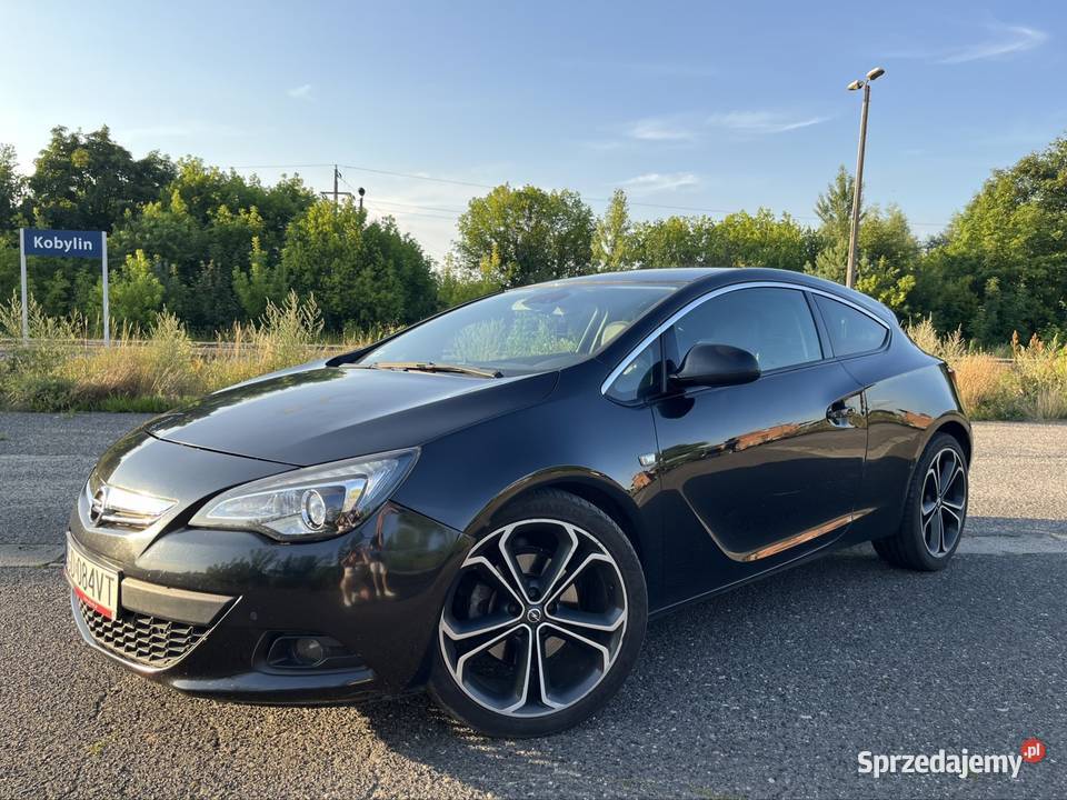 Opel Astra J GTC Black Edition 17 CDTI 131 2012 Krotoszyn